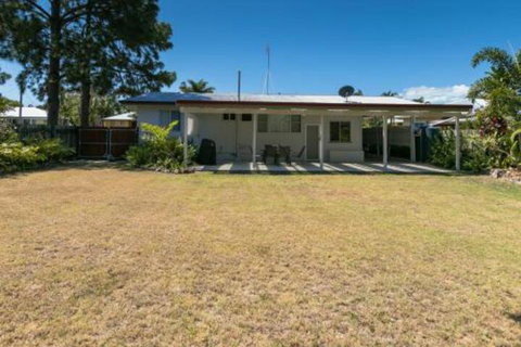 Charming Beach House - Accommodation Kalgoorlie 2