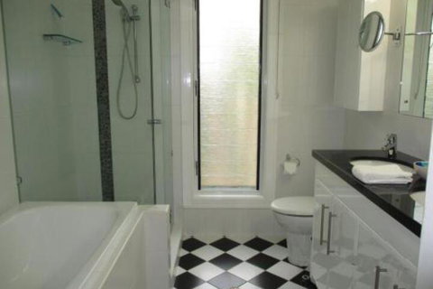 Charming Home By The Sea - Accommodation Kalgoorlie 5