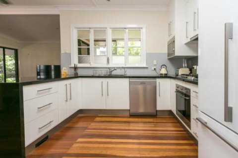Charming Home By The Sea - Accommodation Kalgoorlie 2