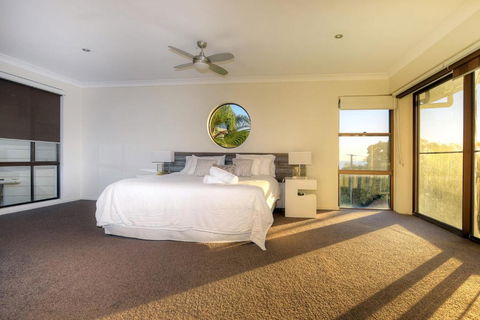 BEACHSIDE MANOR Walk To The Beach - Accommodation Kalgoorlie 6