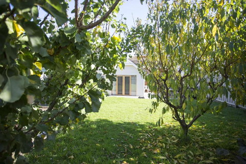 GALWAY COTTAGE - Accommodation Kalgoorlie 4