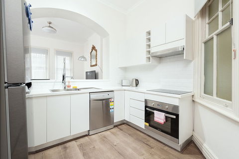 Stunning Sydney Home 1 - Accommodation Kalgoorlie 5