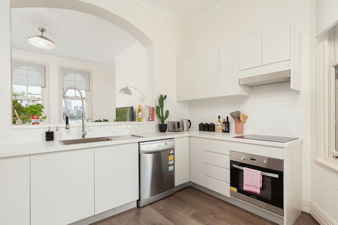 Stunning Sydney Home 9 - Accommodation Kalgoorlie 1