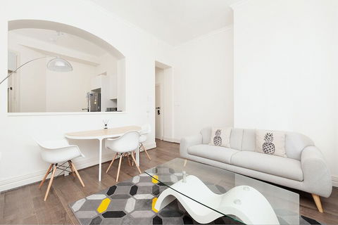 Stunning Sydney Home 7 - Accommodation Kalgoorlie 5