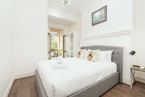 Stunning Sydney Home 6 - Accommodation Kalgoorlie 5
