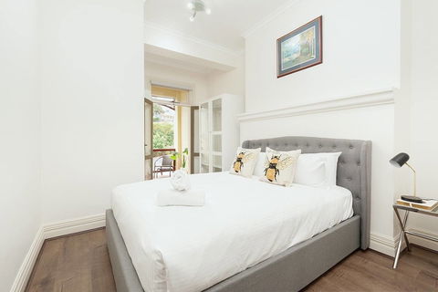 Stunning Sydney Home 11 - Accommodation Kalgoorlie 1