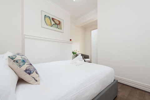Stunning Sydney Home 11 - Accommodation Kalgoorlie 2