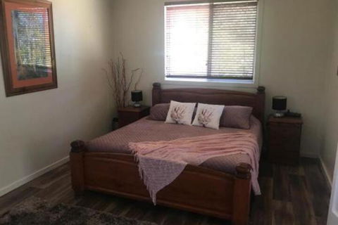 Clacherty Views - Accommodation Kalgoorlie 7