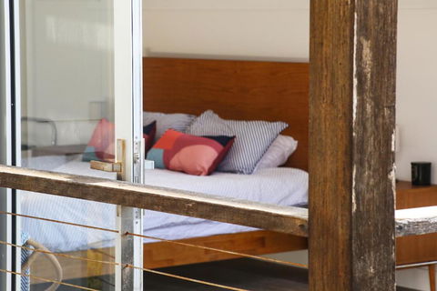 Oceanside At Culburra Pet Friendly Absolute Beachfront - Accommodation Kalgoorlie 5