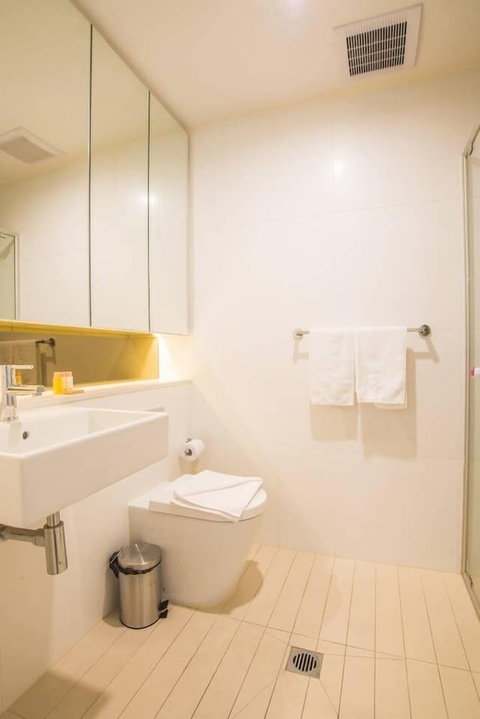 Roseberry Apartment For Travelling Couple In Green Square - Accommodation Kalgoorlie 5