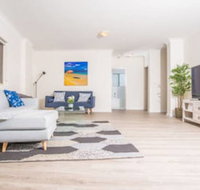 Convenient Rockdale Apartment Next To Station  Beach - Accommodation Kalgoorlie