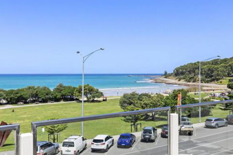 WATERFRONT SEVEN In The Heart Of Lorne - Accommodation Kalgoorlie 3