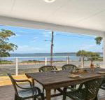 Bellevue overlooking serene Lake Woolumboola - Accommodation Kalgoorlie