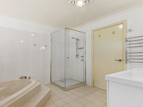 Horizon SPECIAL OFFER 3 FOR 2 - Accommodation Kalgoorlie 5