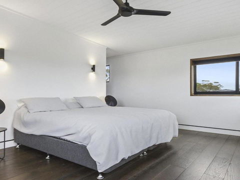 Horizons At Currarong Architecturally Designed Beach House - Accommodation Kalgoorlie 2