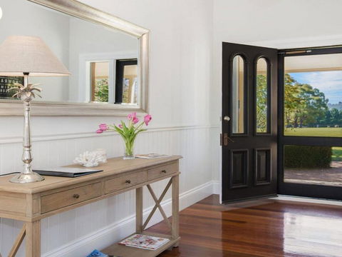 Sutton Downs Renovated Country Home On 100 Acres - Accommodation Kalgoorlie 3