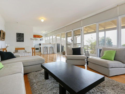 DROMANA BEACH SHACK... - Accommodation Kalgoorlie 5