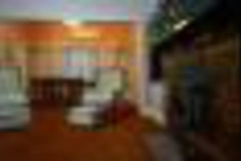 Skymirror Cottage - Accommodation Kalgoorlie 3