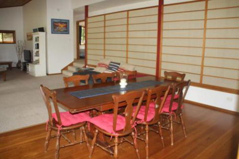 LIZ LAKE - Accommodation Kalgoorlie 7