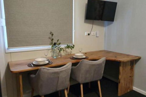 Cornwall House Accommodation - Accommodation Kalgoorlie 7