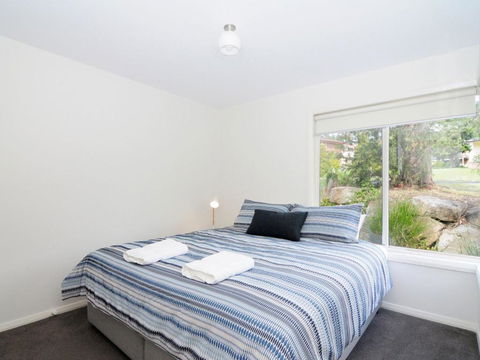 Acacia On Orion :: Jervis Bay Rentals - Accommodation Kalgoorlie 5