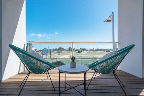 The Cove At New Port Pool Spa Sauna Gym & More - Accommodation Kalgoorlie 5