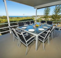 Fingal Bay Beach House 32 Lentara Street - Accommodation Kalgoorlie