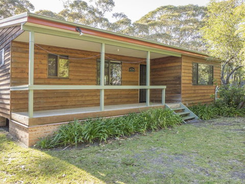 Centre Street 10 Lake Tabourie - Accommodation Kalgoorlie 2