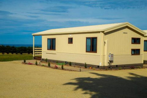 OMARU FARM STAY - Accommodation Kalgoorlie 0