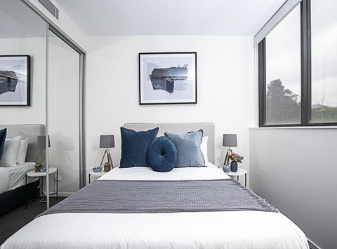 CANBERRA CHIC Hosted By LAbode - Accommodation Kalgoorlie 3