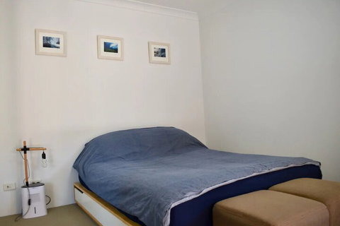 Quiet 1 Bedroom Flat In Concord - Accommodation Kalgoorlie 4