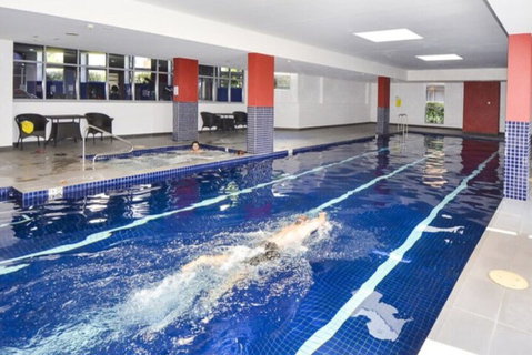 Sun-drenched 3 Bedroom Apartment In Turrella - Accommodation Kalgoorlie 2