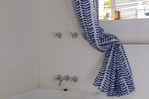 Colourful Darlinghurst Home- In Perfect Location - Accommodation Kalgoorlie 4