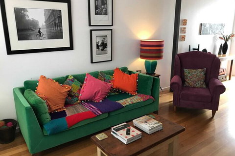 Colourful Darlinghurst Home- In Perfect Location - Accommodation Kalgoorlie 1