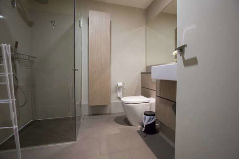 Sweet Apartment At Centro Melbourne - Accommodation Kalgoorlie 2