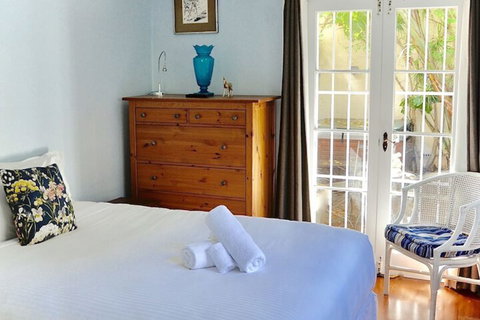 Surry Hills Terrace With Hot Tub - Accommodation Kalgoorlie 3
