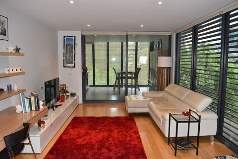 Spacious 1 Bedroom Apartment In The Heart Of Melbourne's CBD - Accommodation Kalgoorlie 1