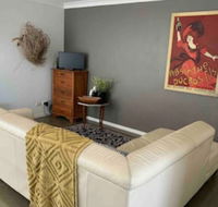 Cosy 1 Bedroom Unit With Views of The City - Accommodation Kalgoorlie