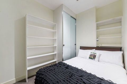 Tram Stop 5 Stylish 2 Bedroom In Downtown Melbourne - Accommodation Kalgoorlie 5