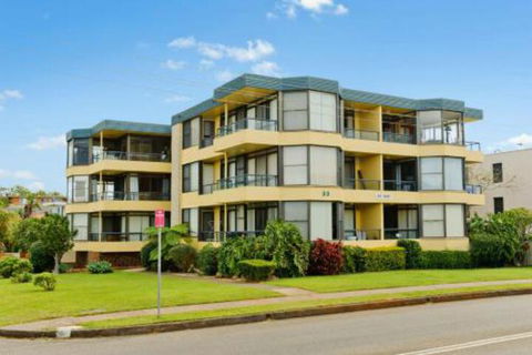 The Crest 6 33 Pacific Drive - Accommodation Kalgoorlie 0