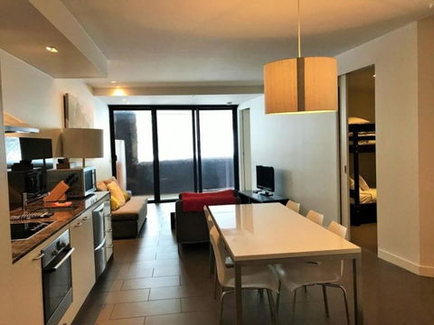 St Falls East 203 - Accommodation Kalgoorlie 3
