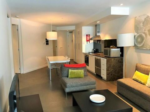 St Falls East 203 - Accommodation Kalgoorlie 1