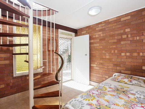 2 Hibiscus Court 9 Government Road Fantastic Air Conditioned 3 Bedroom Unit - Accommodation Kalgoorlie 2