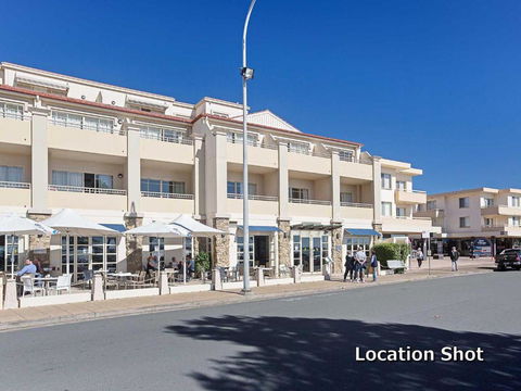 2 Hibiscus Court 9 Government Road Fantastic Air Conditioned 3 Bedroom Unit - Accommodation Kalgoorlie 6