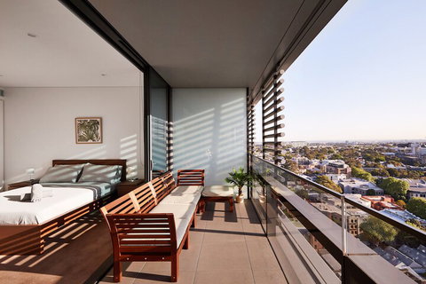 Apartment CBD - Central Park - Accommodation Kalgoorlie 3