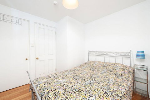 Charming Centrally Located 2 Bedroom Accommodation - Accommodation Kalgoorlie 1
