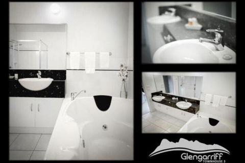Glengarriff Townhouse 3 - Accommodation Kalgoorlie 2