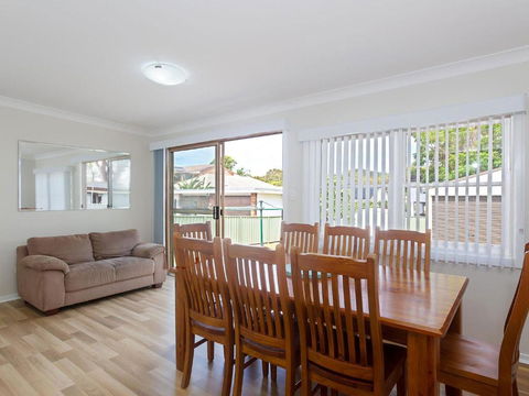 Sandy Shoal 46 Rigney Street Shoal Bay Beach Cottage With Aircon - Accommodation Kalgoorlie 1