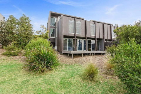 DREW Golfers Delight Close To St. Andrews Beach - Accommodation Kalgoorlie 6