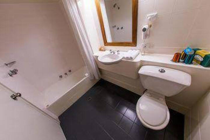 Sydney South ACT Accommodation Kalgoorlie